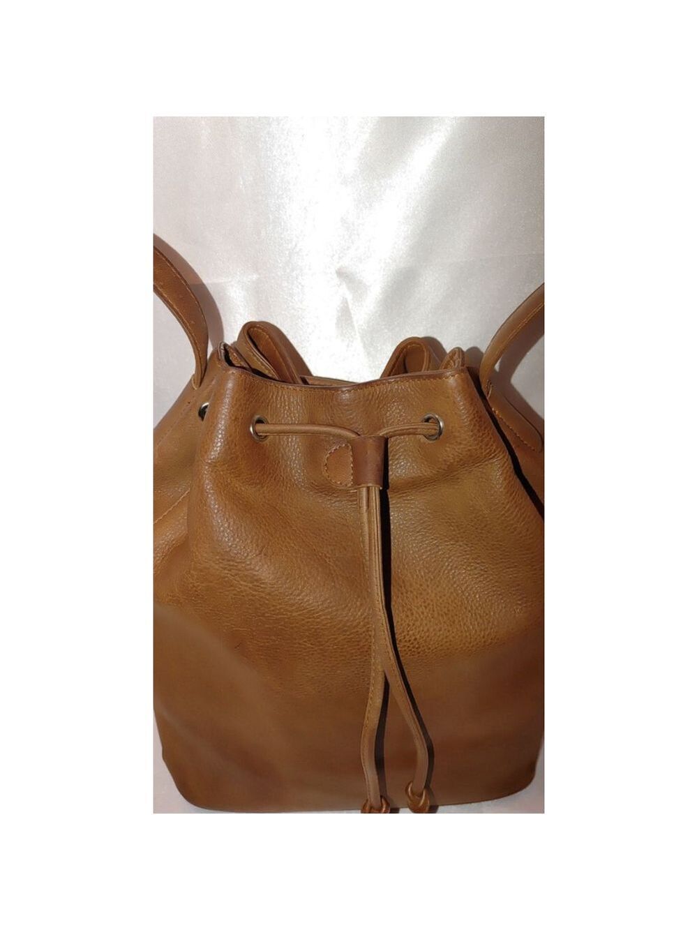 Wilsons Leather Bucket Bag - Picture 4 of 10